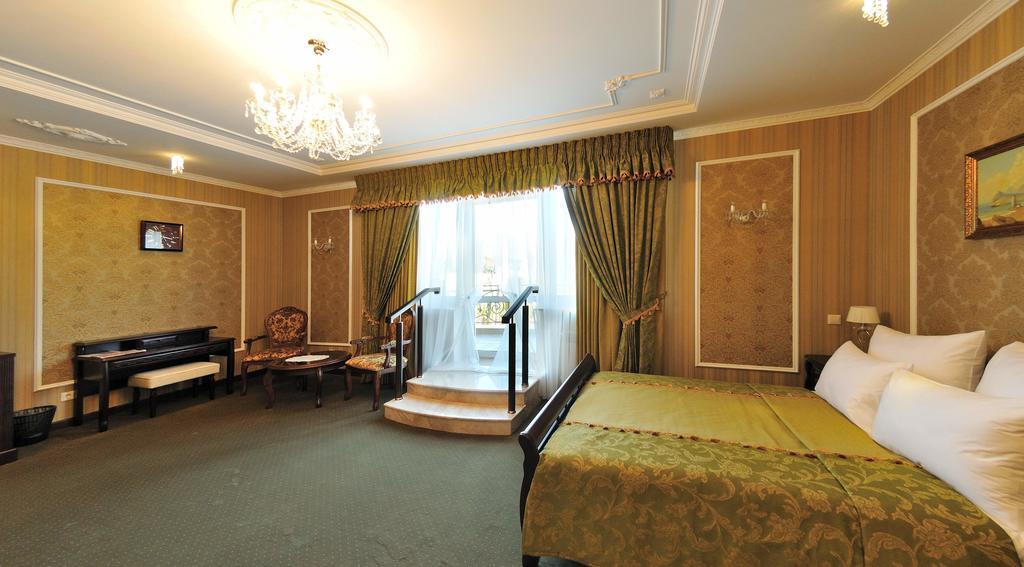 Park Hotel Zamkovy Homel Exterior foto